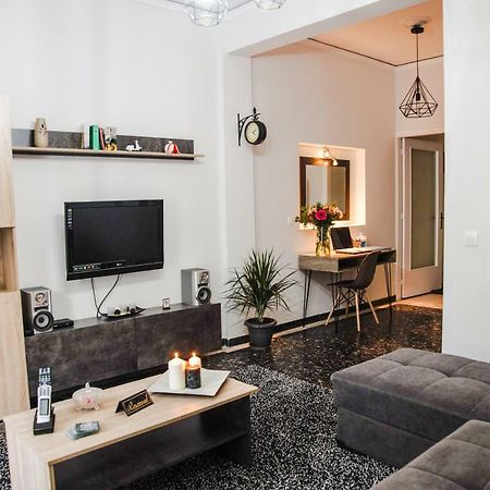 Luxury Apartment Near Acropolis! In The Heart Of Athens! Exterior foto